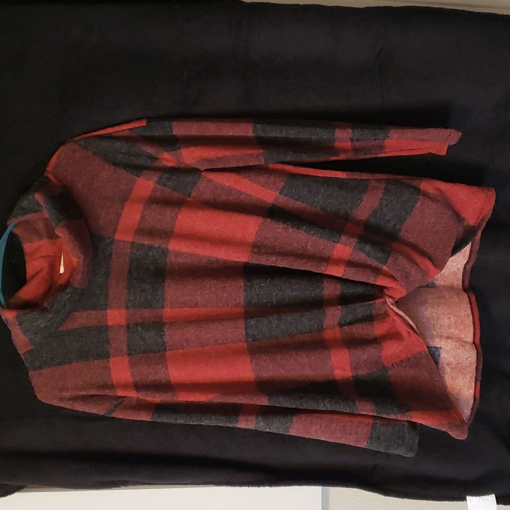 Plaid Women's Sweater - Perfect Peach